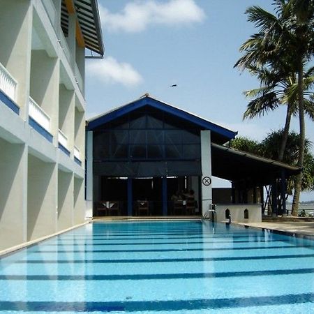 Hotel Sunset Beach Negombo Kültér fotó
